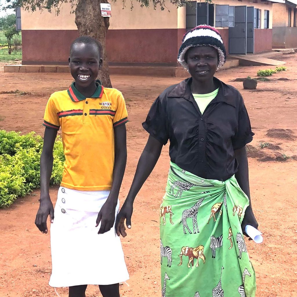 Alice and her mother Maria